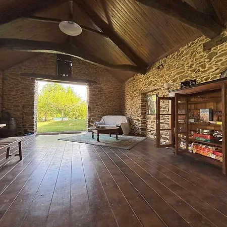 Appartement Aux 12 Instants, Imagine *