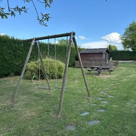 Aux 12 Instants, Imagine Apartament