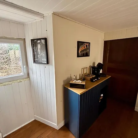 Appartement Aux 12 Instants, Imagine *