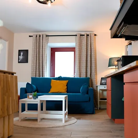 Aux 12 Instants, Imagine Apartman