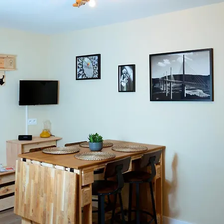 Aux 12 Instants, Imagine Apartman *