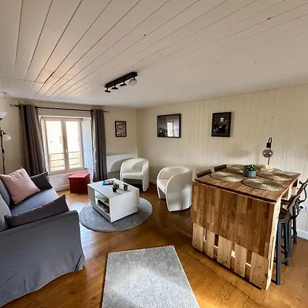Aux 12 Instants, Imagine Apartman