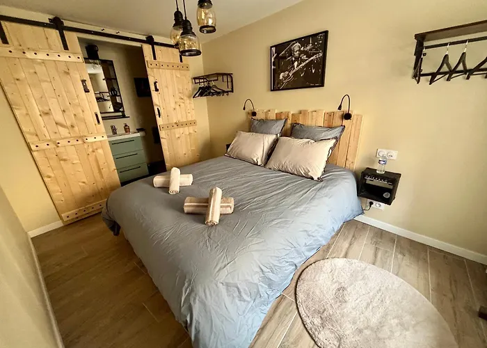 شقة Aux 12 Instants, Imagine Ledergues